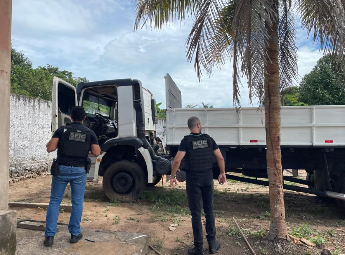 Polícia Civil localiza em Paço do Lumiar caminhão roubado em Buriticupu